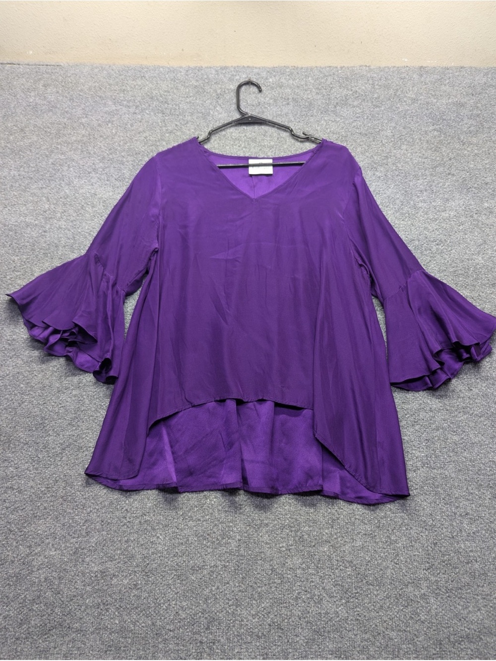 LaRoque Original Silk Blouse Top Womens Large Purple High Low Bell Sleeve V-Neck